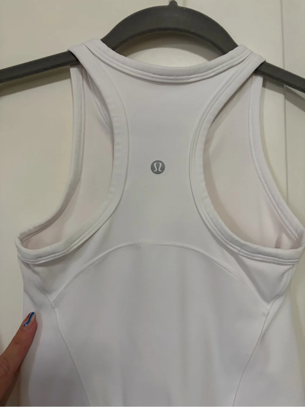 🍋🤍NWOT🍋🧘🏽‍♀️🤍lululemon Align Nulu Waist Length Racerback Athletic Tank🍋🤍🏃🏽‍♀️